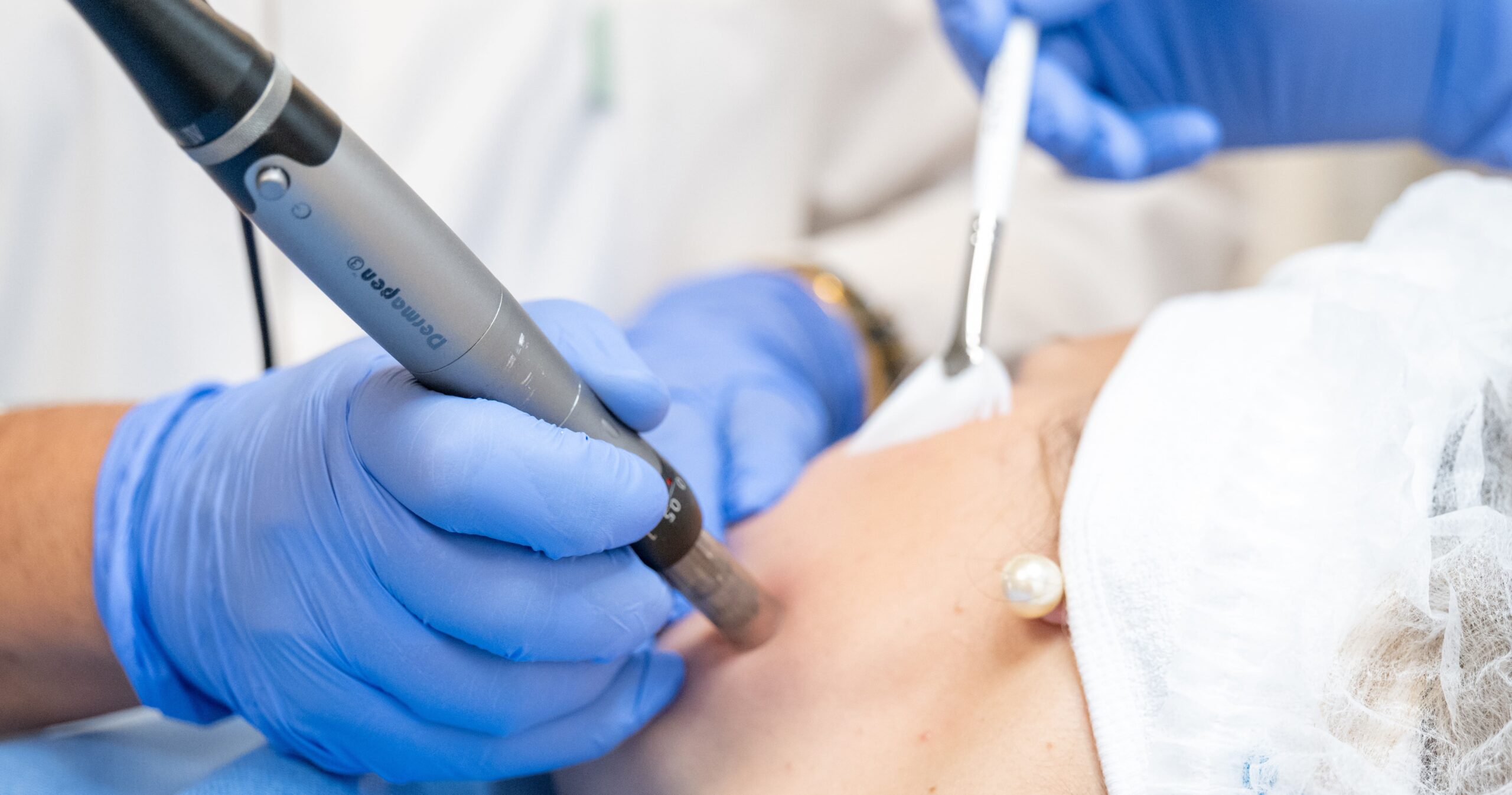 Microneedling et mésothérapie peau du visage · Dr Marianne Cayatte · Montpellier